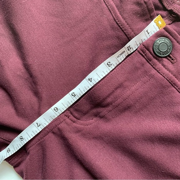 Maurices Burgundy Ladies Size Medium Jeggings - Picture 5 of 10